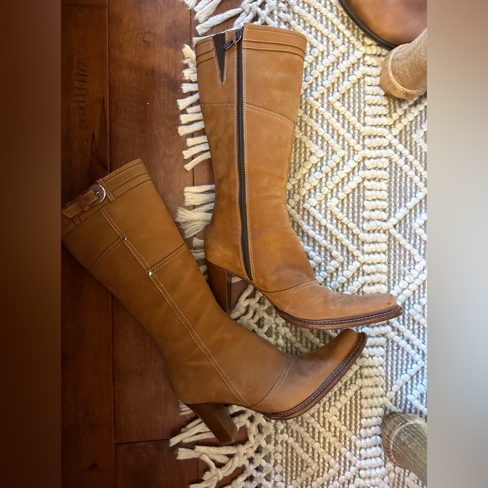 Donald J Pliner brown vintage brown leather heeled knee high boot size 9.5 M